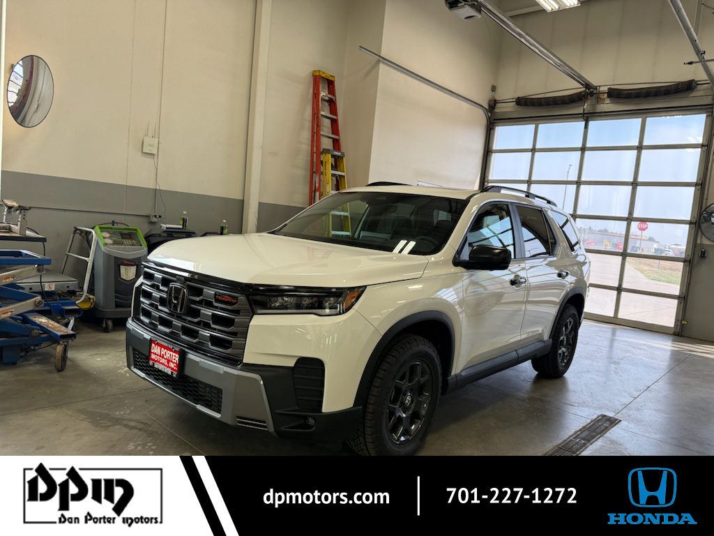Platinum White Pearl 2026 Honda Pilot SUV / Crossover All-Wheel Drive Automatic